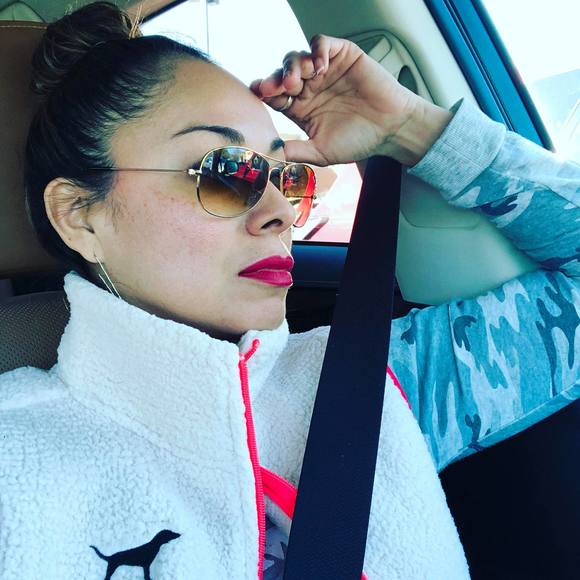 Meet your Posher, Melissa - Picture 1 of 1